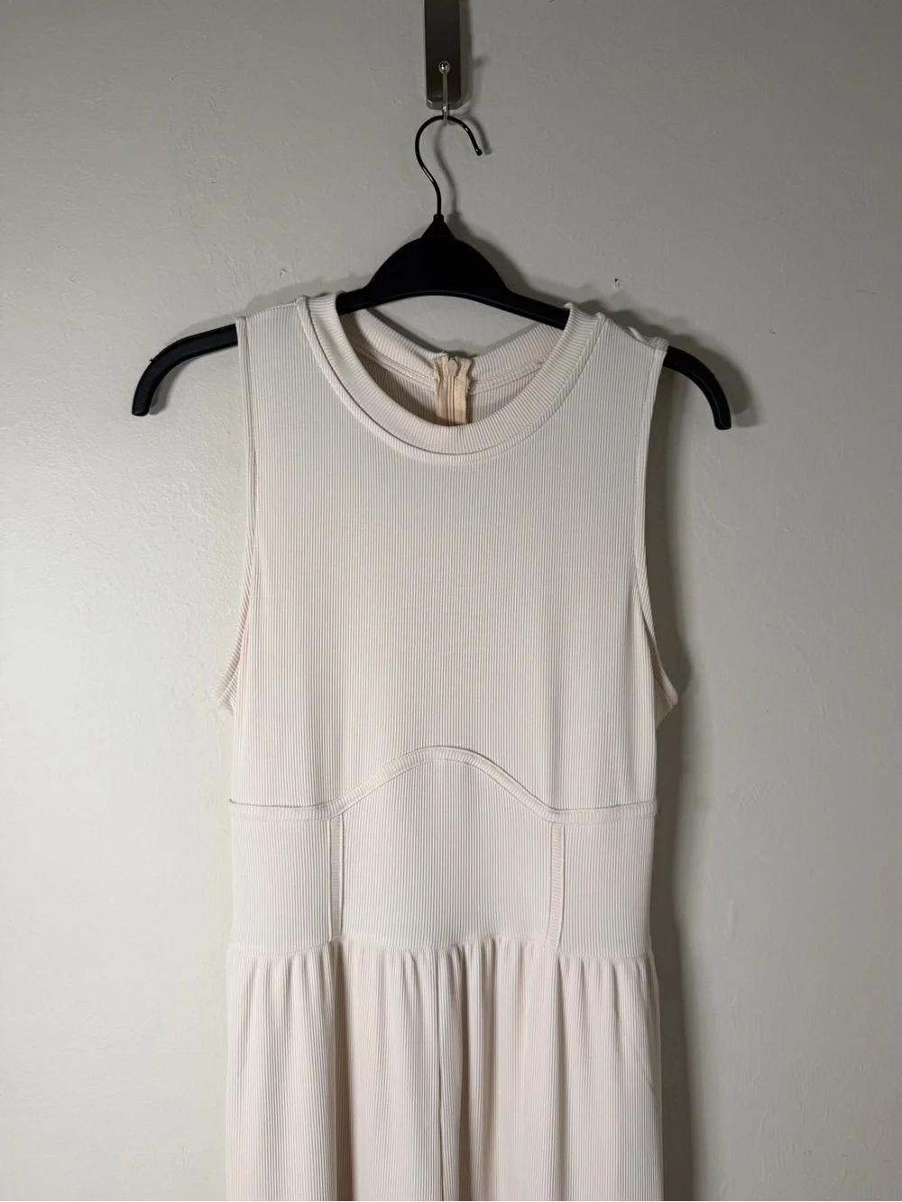 Cider Ivory Sleeveless Wide-Leg Jumpsuit - Picture 3 of 13